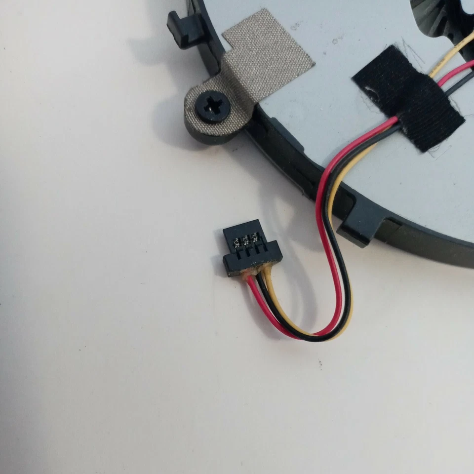 TOSHIBA SATELLITE L50D-B L55DT-B L55-B  HEATSINK & FAN  FOX3CBLMTA0I204943TY - Image 3 of 4