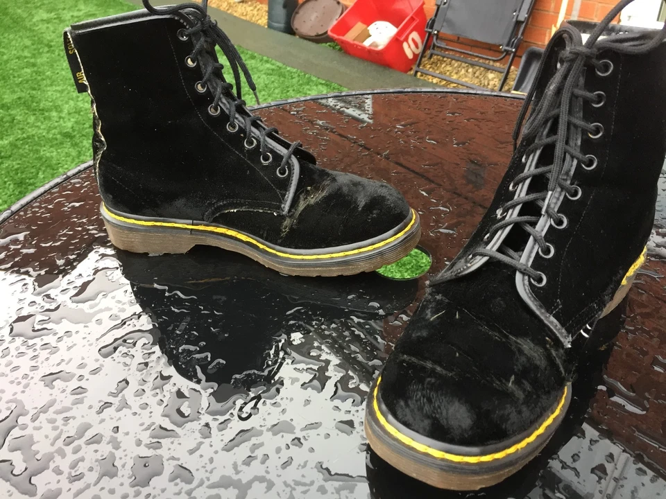 Vintage Dr Martens 1460 black velvet textile boots UK 6.5 EU 40 Made in England - Image 2 of 4