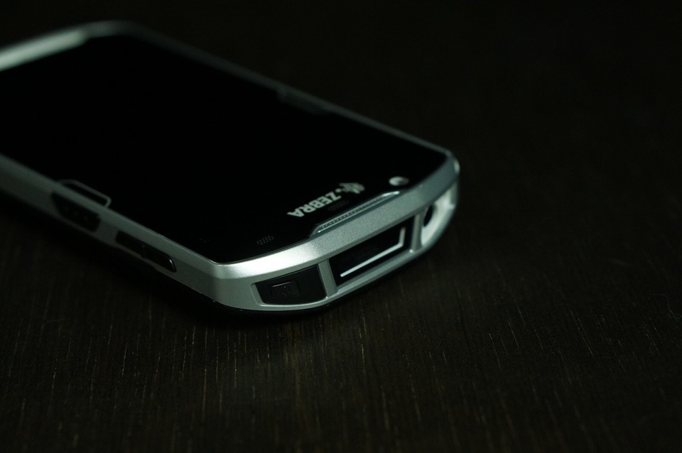 *FOR PARTS* Zebra TC57 Barcode Scanner PLEASE READ eBay