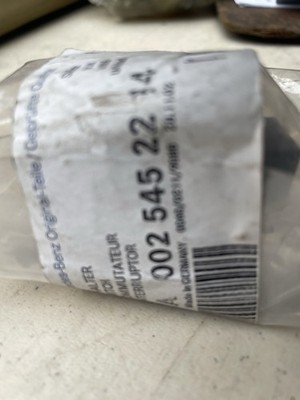 NEU MERCEDES-BENZ E-KLASSE W124 KICKDOWN-SCHALTER A0025452214 ORIGINAL