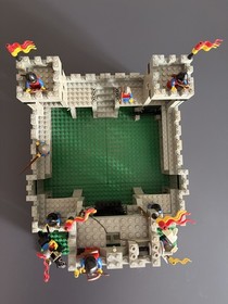 Lego King's Castle Set 6080 - Complete 1984 For Collectors