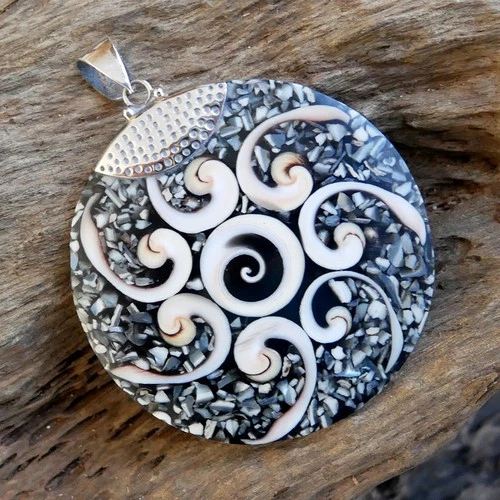 Large Black Spider Shell Pendant 925 Sterling Silver Jewelry NSP-689