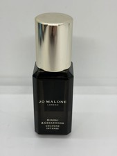 Hinoki & Cedarwood Jo Malone London 香水- 一款2024年新的中性香水