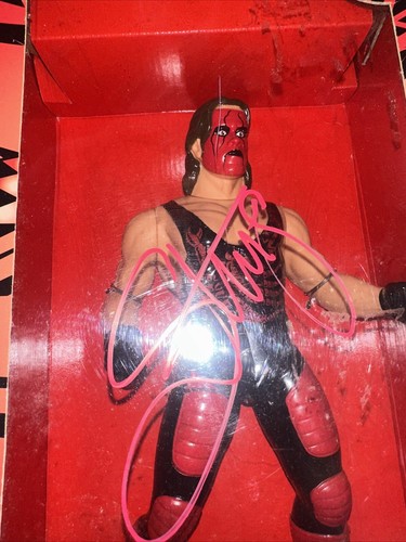 STING Signed WCW NWO Signature Series Figure Red Face 12 In KB Toys WWE 1998 - Picture 5 of 5