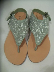 madden girl bling sandals