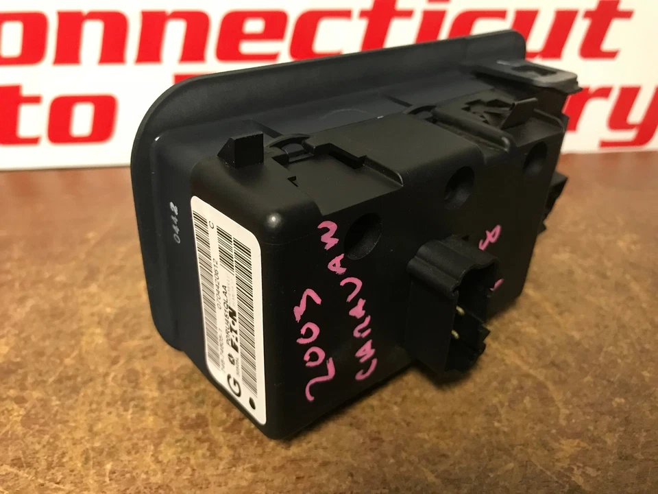 Interruptor de faros Dodge Caravan 2003 #D-8 Foto 4 de 4