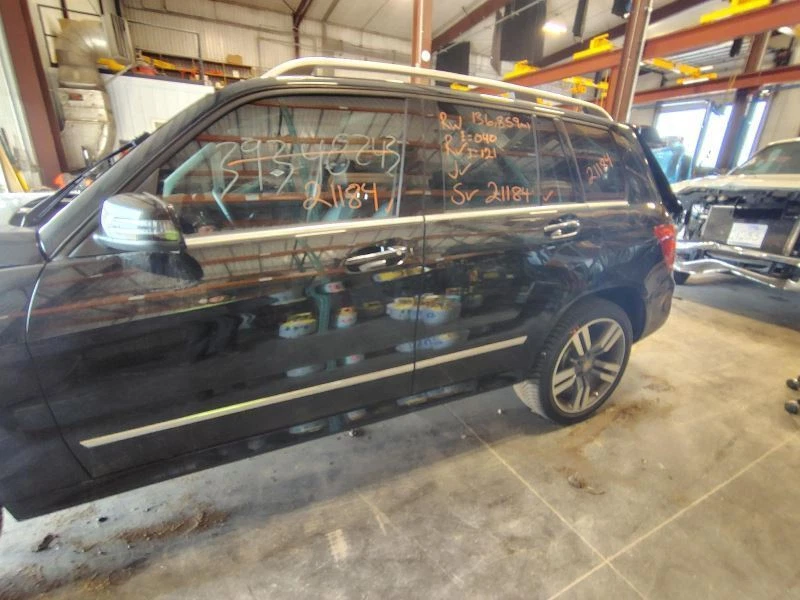 10 - 15 MERCEDES MERCEDES GLK-CLASS Rear Spoiler E802206 Foto 2 de 4