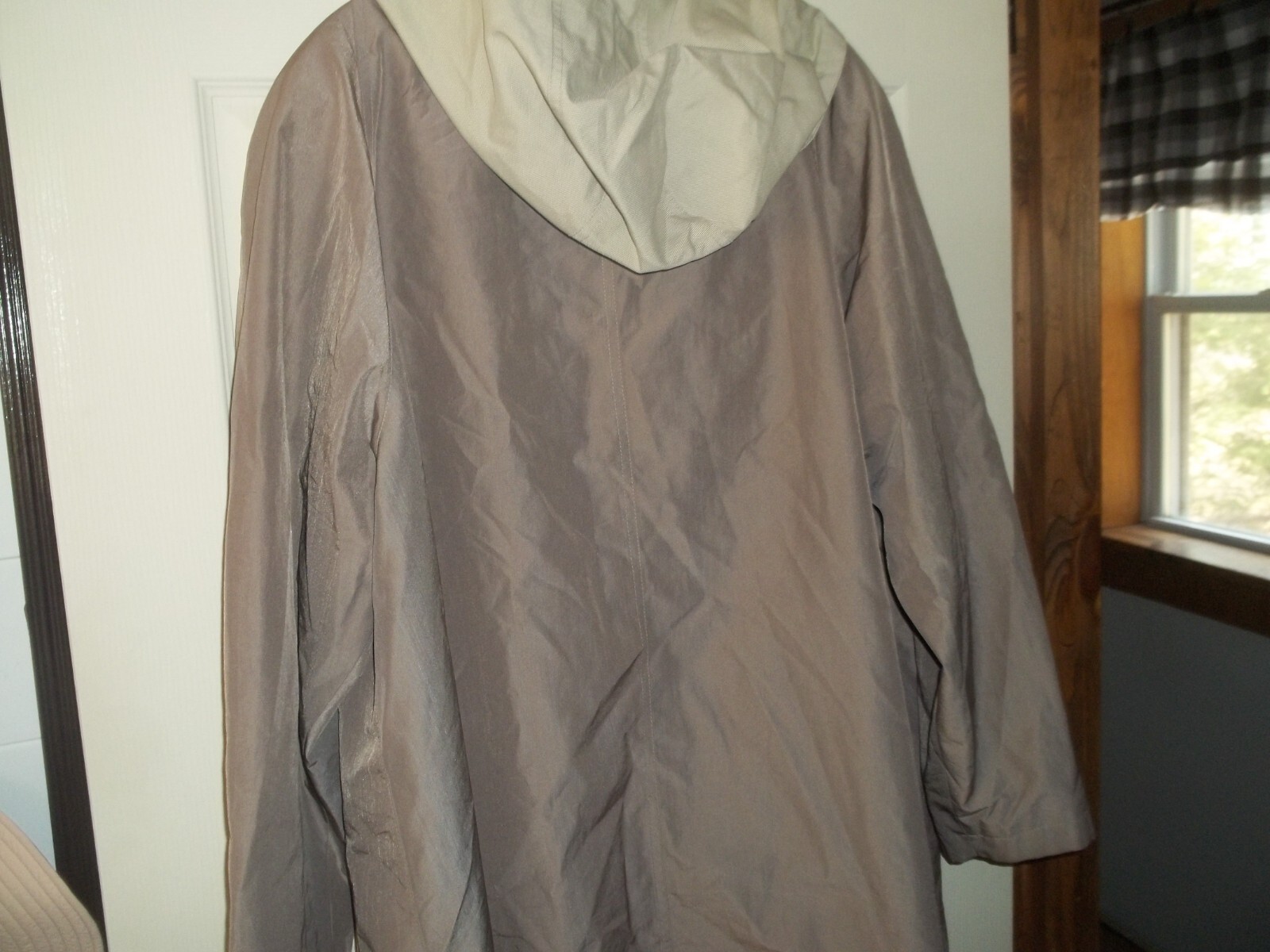 Picture 2 of 2