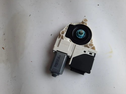 VW PASSAT B7 362 Heckklappenschloss 4F5827505 2.00 Petrol 2015 33410624