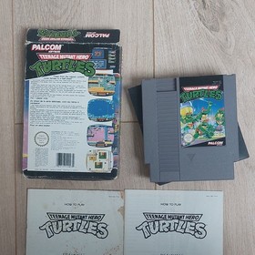 PALCOM Teenage Mutant Hero Turtles Nintendo NES PAL avec bo&icirc;te + manuels inclus