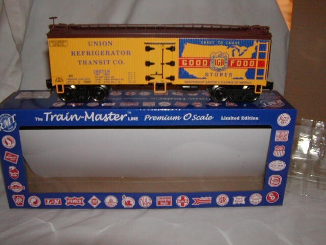 Ready Made Trains RMT-86199-262 IGA Foods Woodside Reefer Car O-027 2024 Display