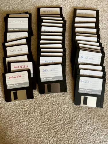 37 3.5 IN. DSDD DS 720K / 800K  FLOPPY DISKS DOUBLE SIDED DOUBLE DENSITY 2DD