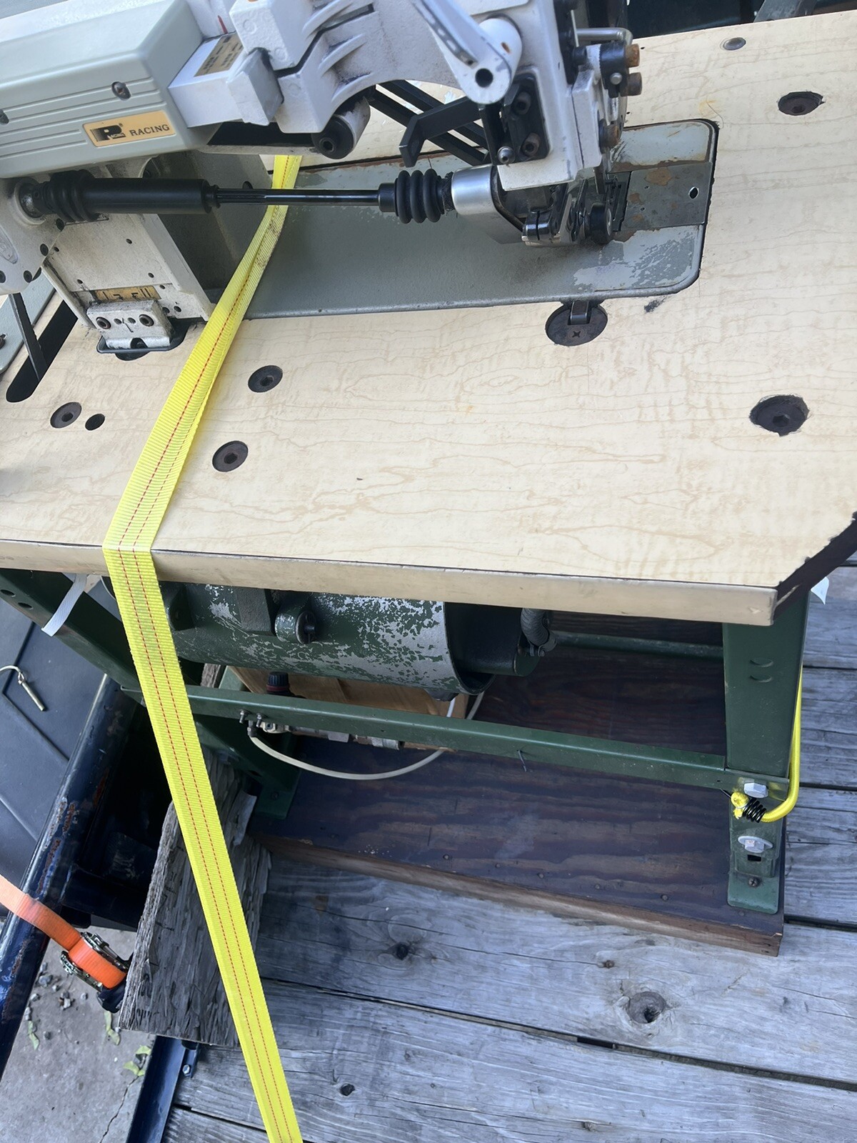 JUKI SEWING MACHINE MODEL DDL5554 SINGLE NEEDLE STRAIGHT LOCKSTITCH