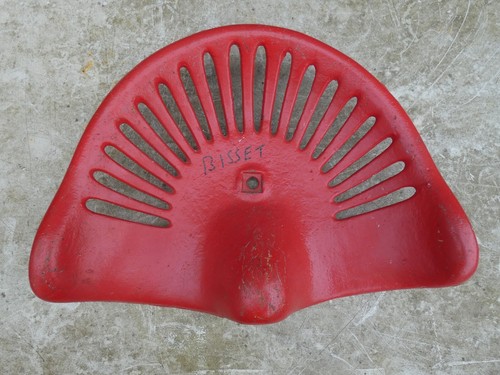 TRACTOR IMPLEMENT SEAT VINTAGE MAN CAVE COLLECTIBLE PLAIN BISSET RARE BAR STOOL - Picture 2 of 4