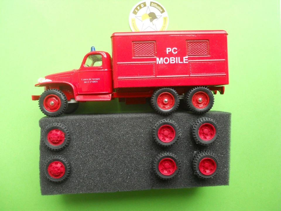 Veicolo Pompieri 1/50 Solido Camion GMC Kit Ruote Realistico Cerchi & Pneumatici - Immagine 4 di 4