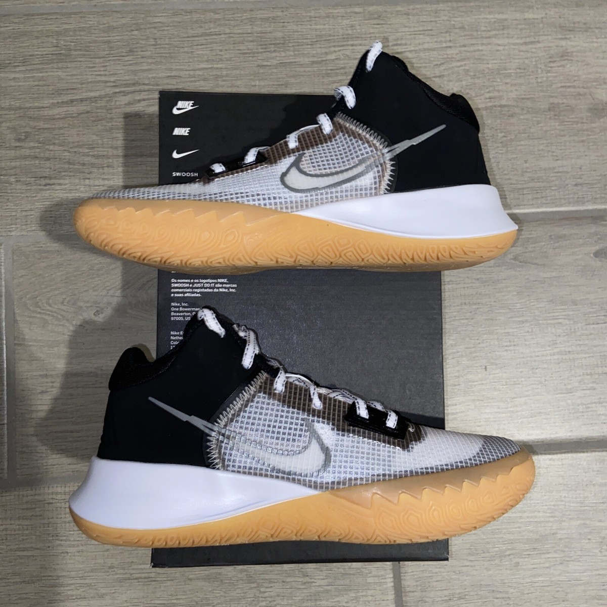 Mens Size 9 - Nike Kyrie Flytrap 4 Basketball Black Grey White Gum