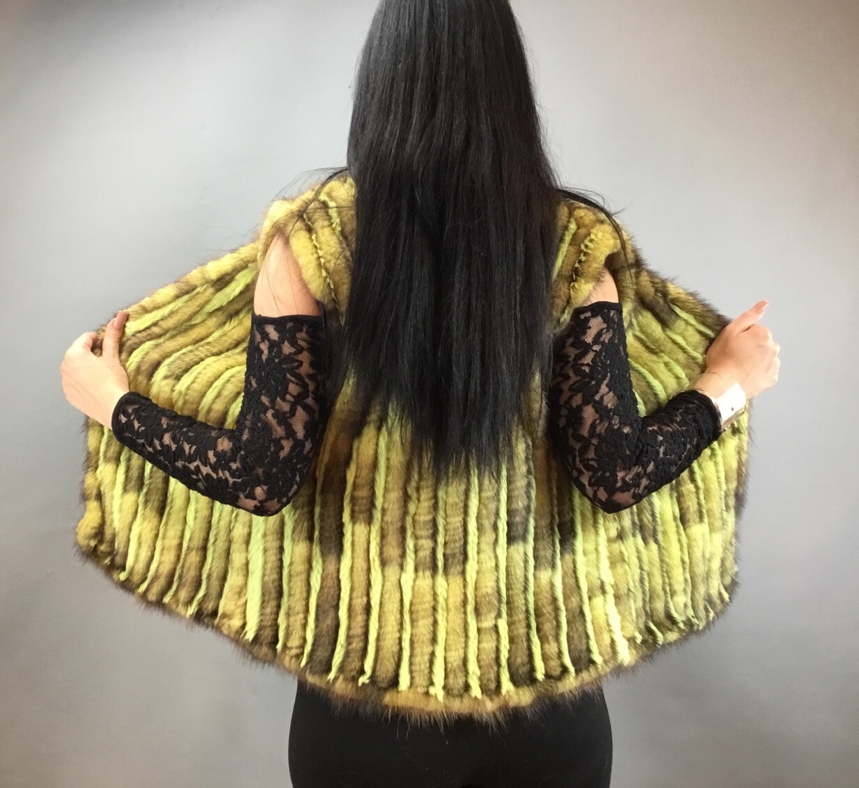 Women's Soft Mink Fur Vest Size M – Cozy & Stylish-image