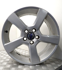 VOLVO C30 17" SILVER ALLOY WHEEL 31290177 (R2-F)