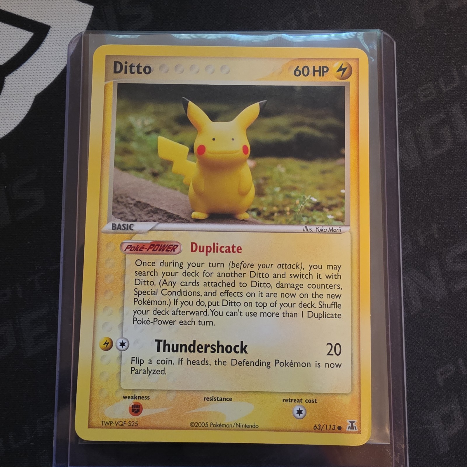 Ditto (Pikachu) 63/113 2005 EX Delta Species Carta Pokemon Vintage Non Holo -LP+