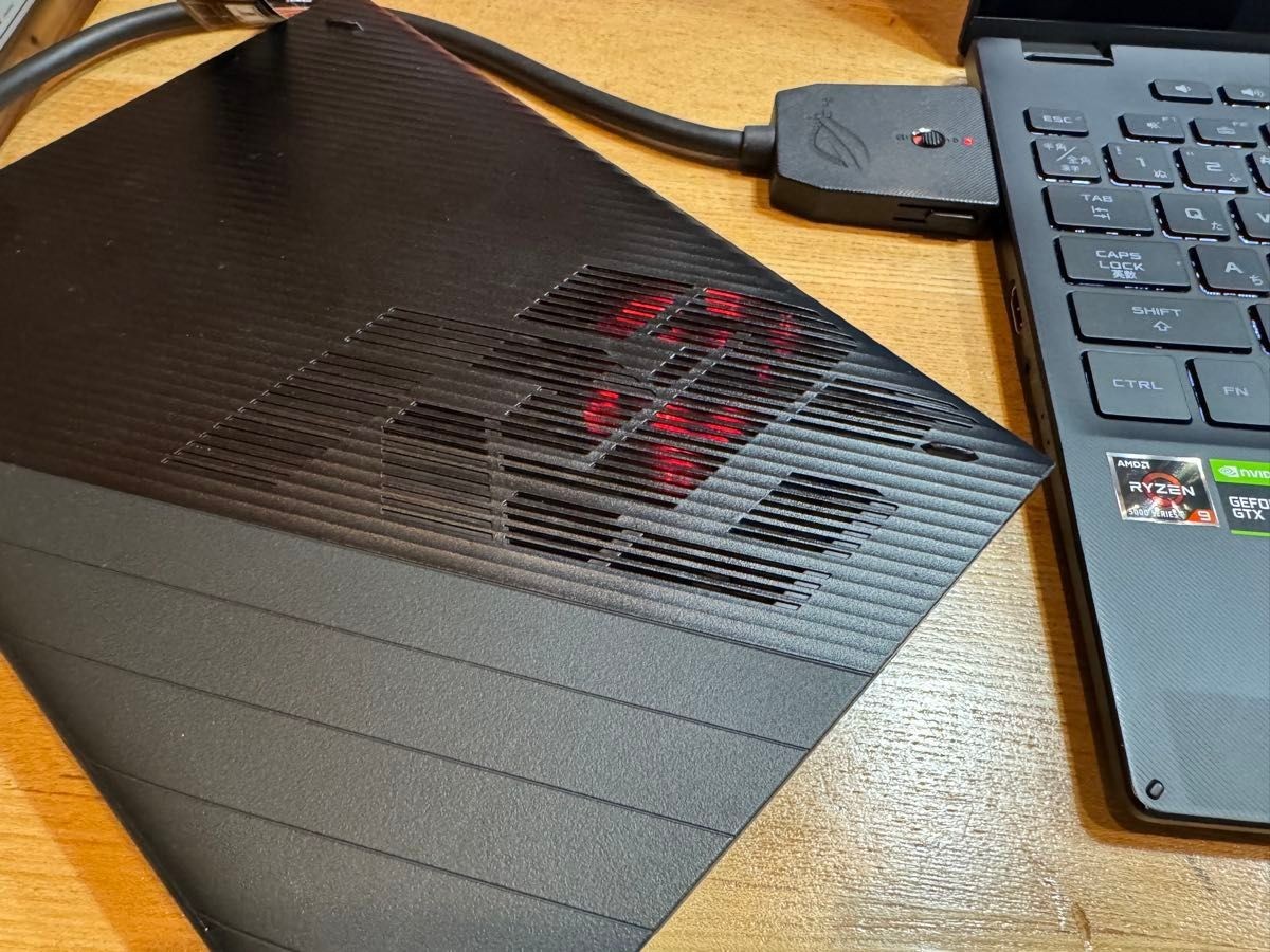 その他 ASUS ROG XG Mobile Radeon RX6850M XT Amazon.co.jp: ASUS ROG XG Mobile (2022) AMD Radeon RX 6850M