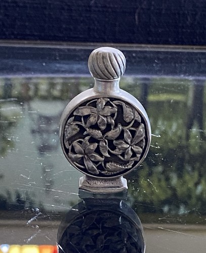 VTG Art Nouveau Silver Filigree Floral Perfume Bottle w Ribbed Cap Small 