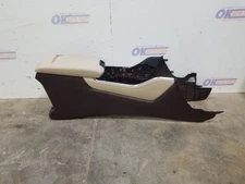 22 2022 TOYOTA HIGHLANDER CENTER FLOOR CONSOLE BASE 