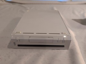 Nintendo Wii Console GameCube Compatible White RVL-001 Tested Clean