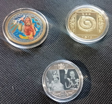 3 commemorative coins ZEUS - Queens 70th Anniversary - 2025 year of the snake.