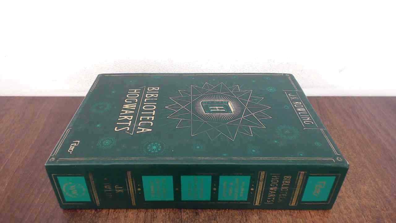 Biblioteca Hogwarts (3 Volume Set With Slipcase), J. K. Rowling,