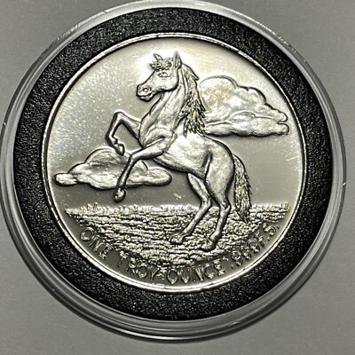 純銀(.999)お馬さんの【1 TROY OZ.999 FINE SILVER】 Vintage Thoroughbred Rare Coin 1 Troy Oz .999 Fine Silver Quarter