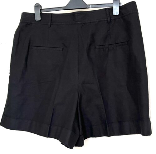 BODEN Portree Summer Shorts Pleated RRP £65 Size 22 - Picture 2 of 2