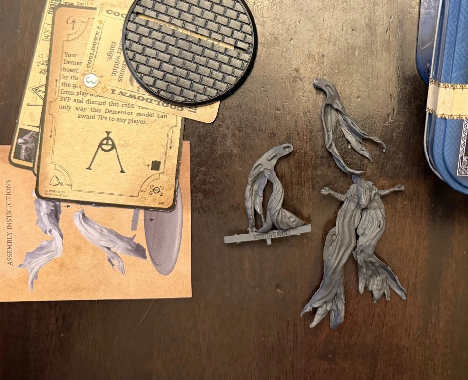 Knight Models Harry Potter Miniatures - Dementor - Metal Tin - Image 2 of 2