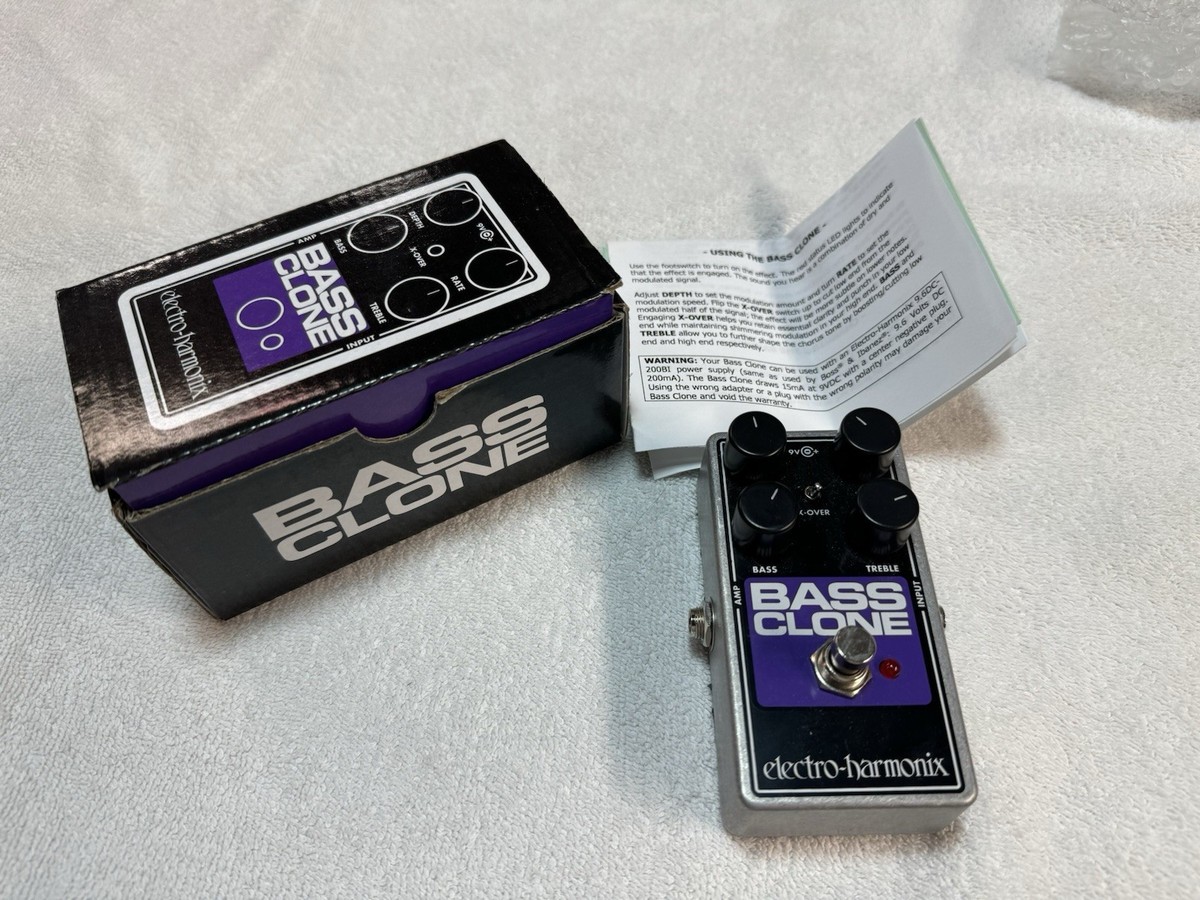 Electro-Harmonix EHX Bass Clone Bass Chorus Effects Pedal
