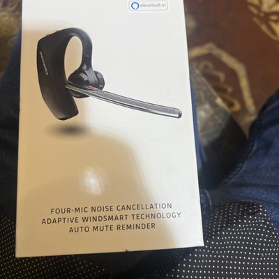 Plantronics Poly Voyager 5200 Wireless Bluetooth Headset -- New Factory Sealed
