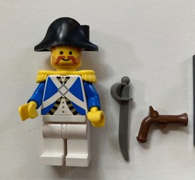 Lego Pirates: 6257 Castaway's Raft & 6295 Harbor Sentry- Both 100%  with Manuals