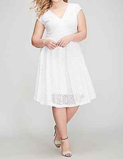 LANE BRYANT WOMEN'S WHITE DETAILED FIT & FLARE LINED LACE DRESS PLUS Sz 24
