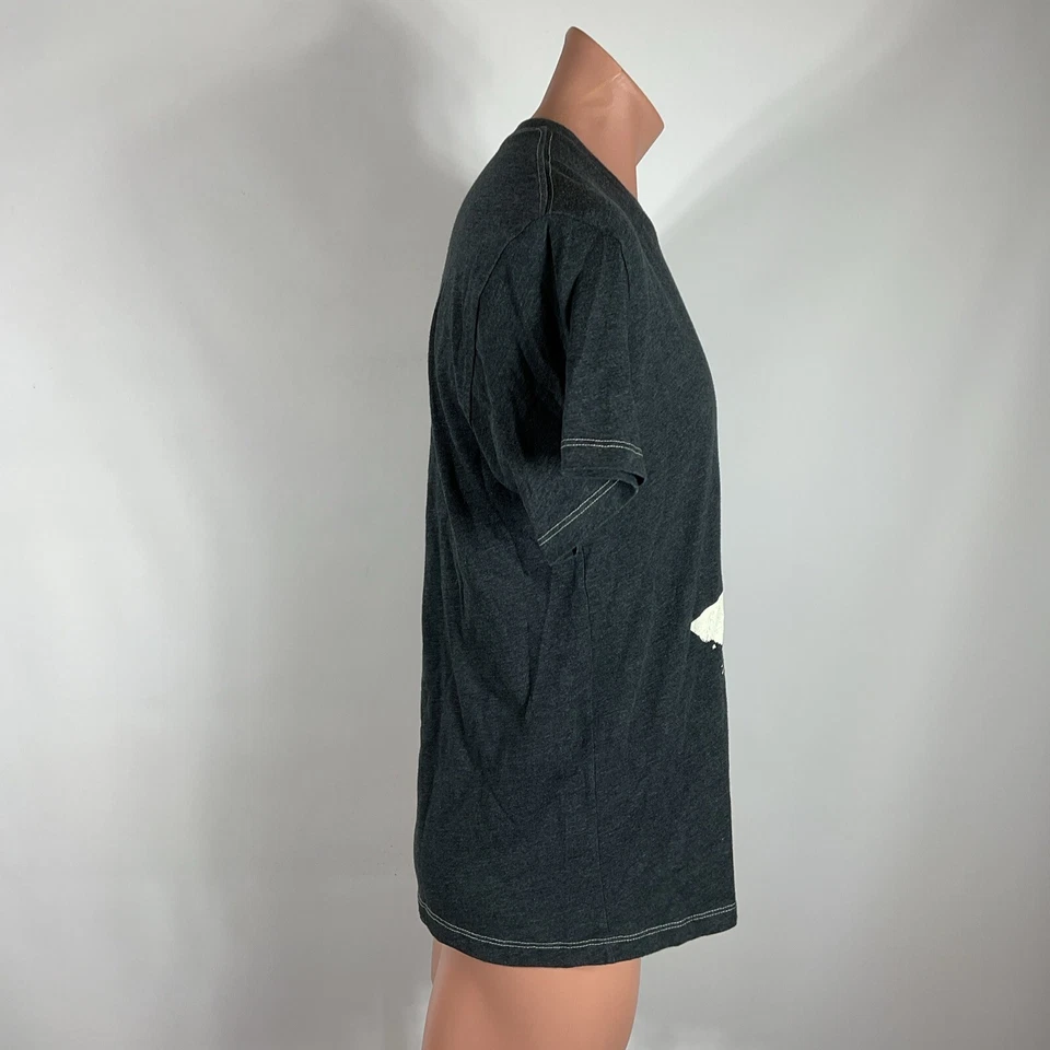 Vintage May 1969 THE WHO At The Boston Tea Party  Concert Band Tee T Shirt Sz L - Image 4 of 4