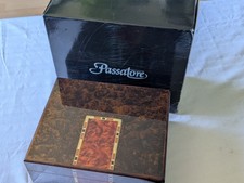 Piękny ręcznie robiony humidor z drewna cedrowego firmy Passatore w oryginalnym opakowaniu!! NOWY !!