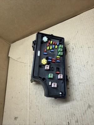 2011-2014 Compass TIPM Totally Integrated Power Module Fusebox P04692343AB