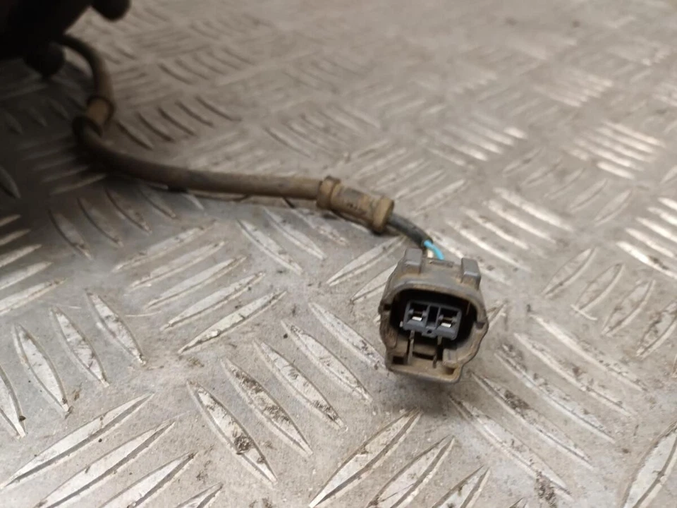 ISUZU D-MAX MK2 RF HUB/STUB AXL.ASSY 2019 - Image 2 of 4