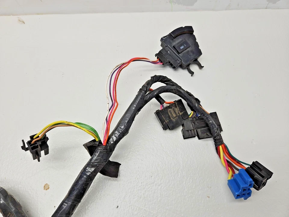 Chevy GMC C2500 1988 debajo del salpicadero arnés cabina interior OEM 3628 Foto 2 de 4