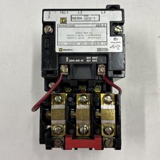 Square D Size 1 - 8536SCO3S 120V COIL 3P 10HP NEMA 1 Starter (3) B6.9 Heaters