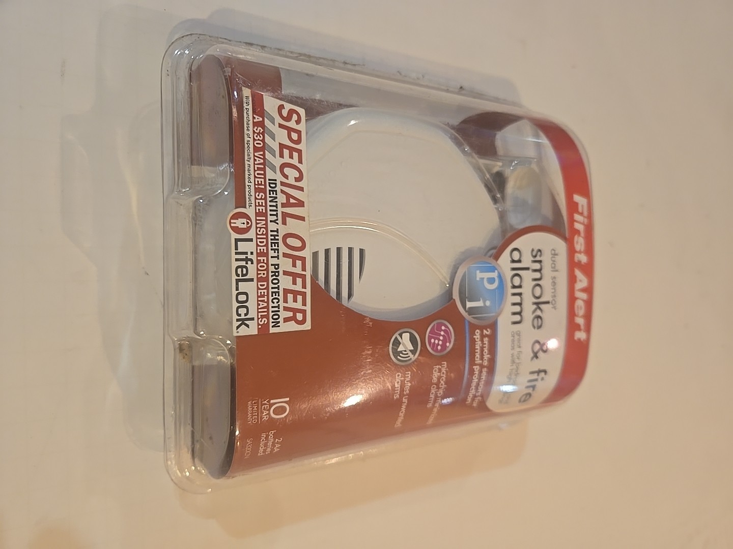 First Alert Smoke Fire Alarm Dual Sensor Maximum Protection Plus SA320CN NEW