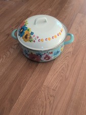 Vtg Pioneer Woman Floral 4 Quart Dutch Oven stock pot with Lid Turquoise & White
