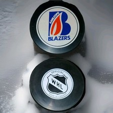 KAMLOOPS BLAZERS VINTAGE WHL 🛡️Made- CZECHOSLOVAKIA On SIDE Made🇨🇦-BACK PUCK