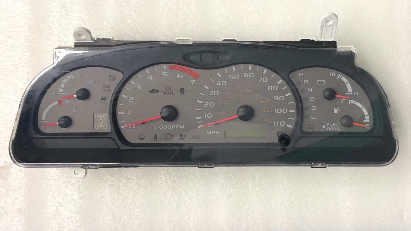 2001 2002 2003 2004 Toyota Sequoia Speedometer Gauge Cluster 4x4 83800