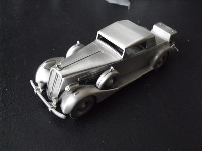 pewter car