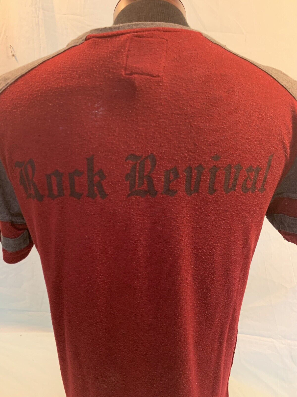 Rock Revival Short Sleeve Tee Burgundy and Grey M… - image 4