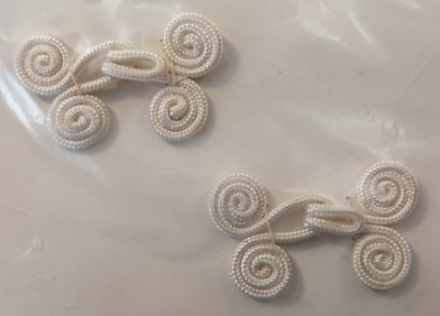 Frog Spiral Fastener White 1.5'' Closure Land O' Lace Emanuel Roth NJ Made Japan