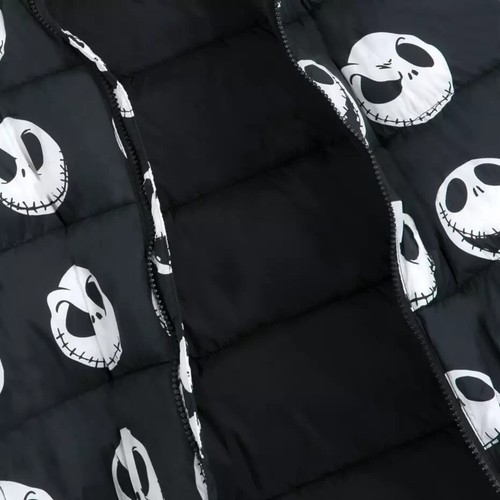 ¡NUEVO CON ETIQUETAS! Chaqueta acolchada Pesadilla antes de Navidad 'Jack Skellington's Many Faces S - Imagen 3 de 5